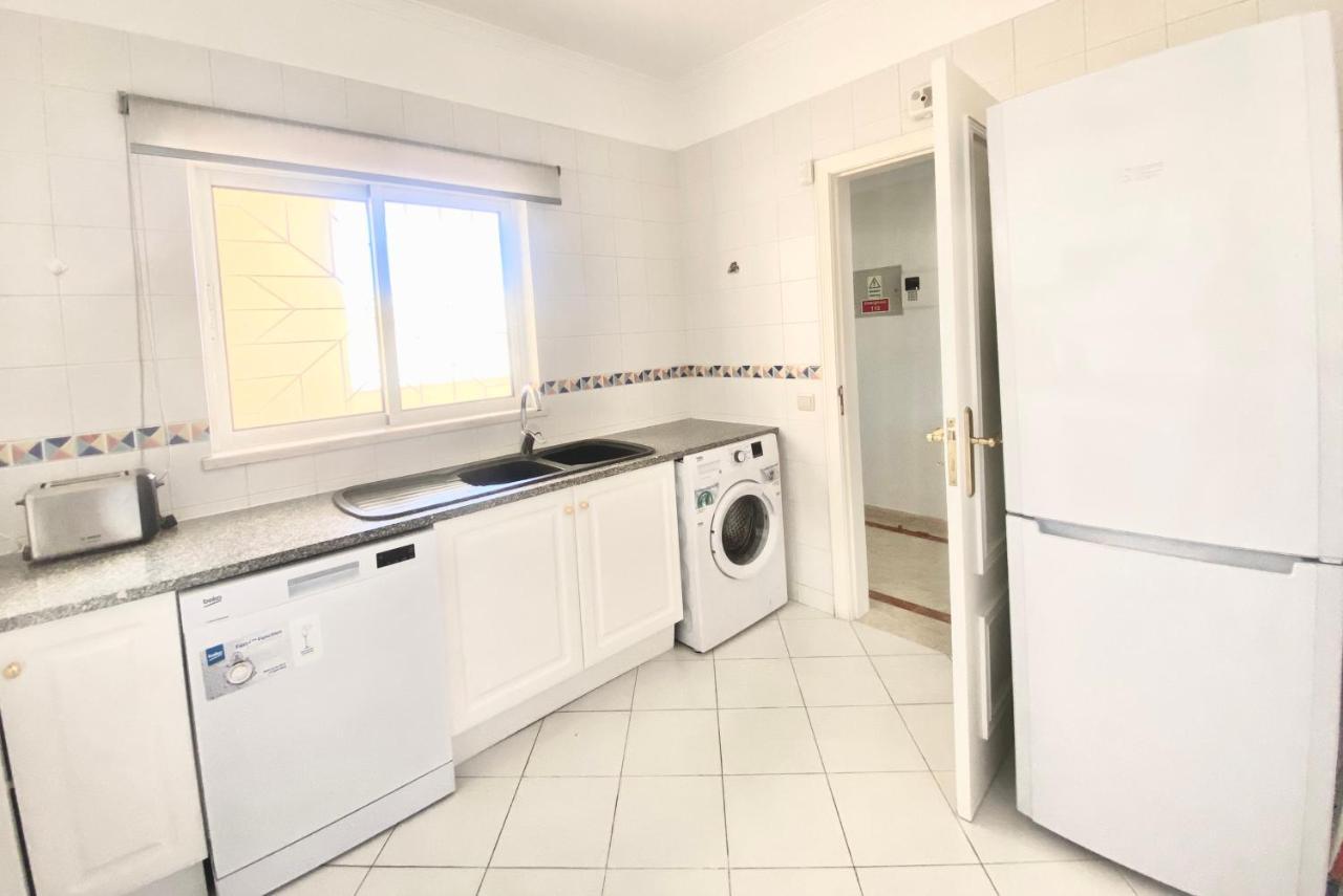 Vilamoura Central 2 Bedroom Flat Ngoại thất bức ảnh
