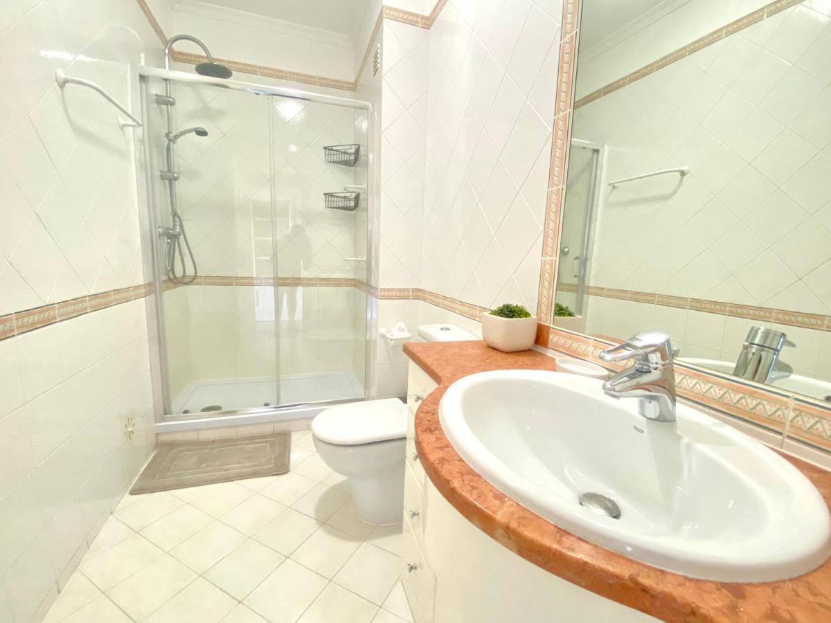 Vilamoura Central 2 Bedroom Flat Ngoại thất bức ảnh